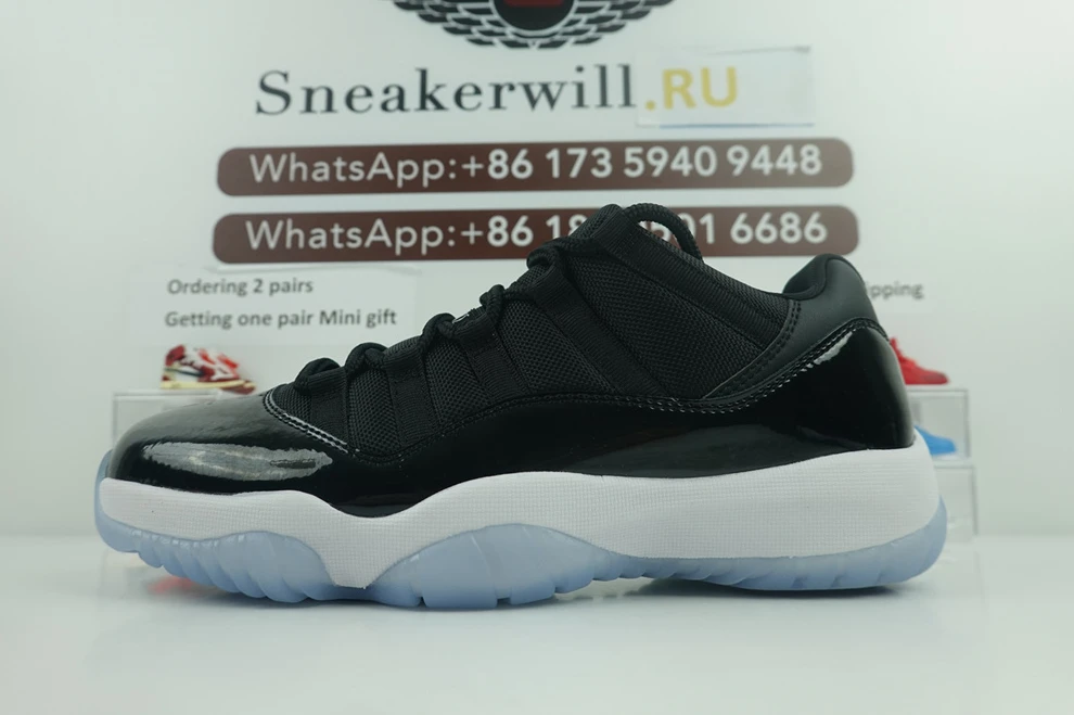 SmartChoice 3179 GOAT Air Jordan 11 Low Space Jam 1044
