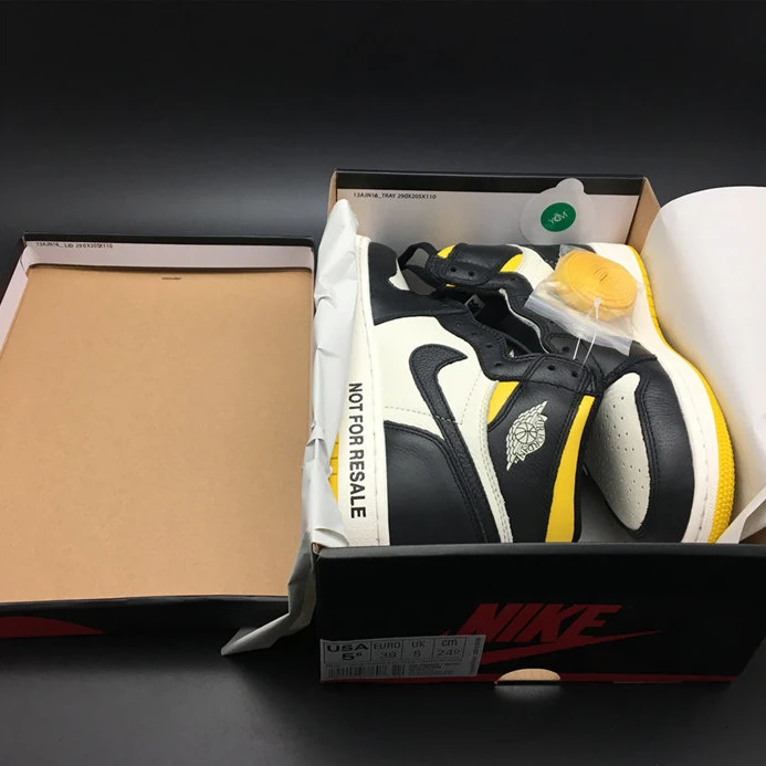SmartChoice 3948 Jordan1 Retro Varsity Maize 861428- 555