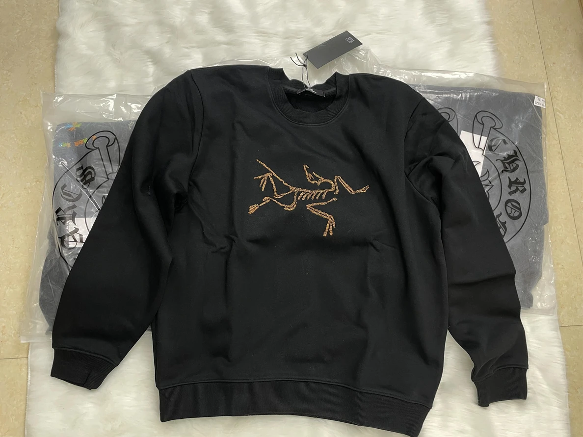 SmartChoice 4326 ARCTERYX Black Hoodie with Gold LOGO 51