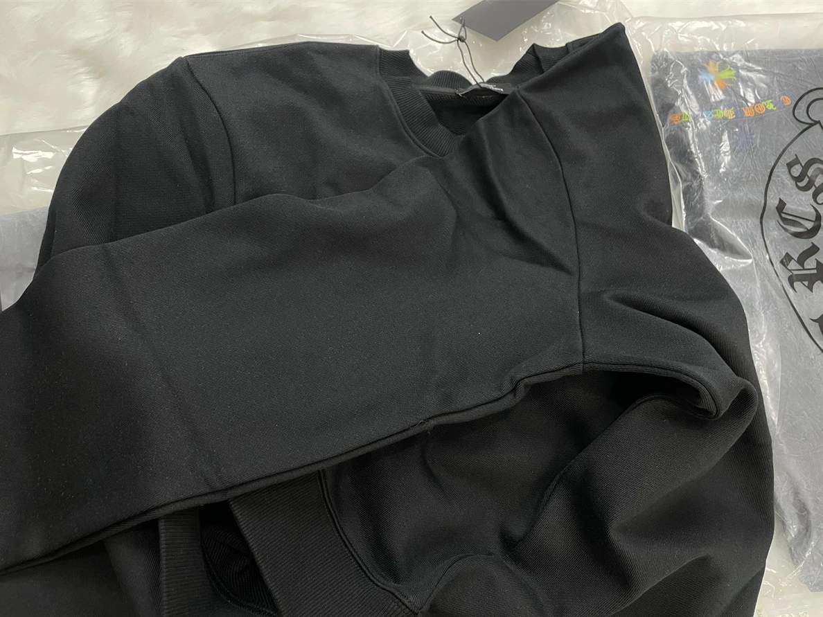 SmartChoice 4326 ARCTERYX Black Hoodie with Gold LOGO 51