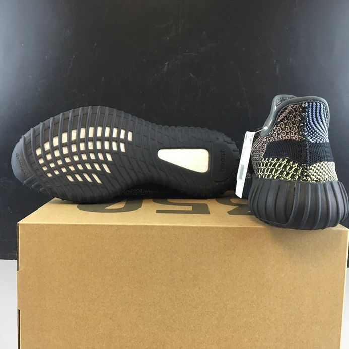 SmartChoice 8310 adidas Yeezy Boost 350 V2 Yecheil (Reflective) FX 2918