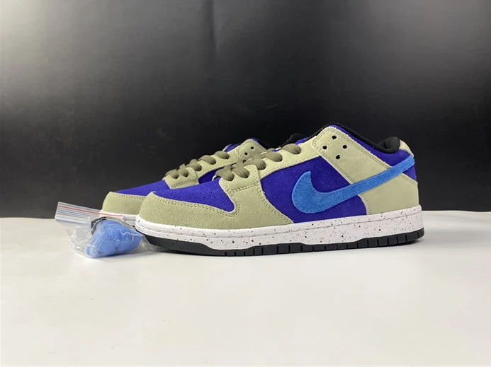 SmartChoice 8590 Nike SB Dunk Low ACG Celadon BQ6817- 2175