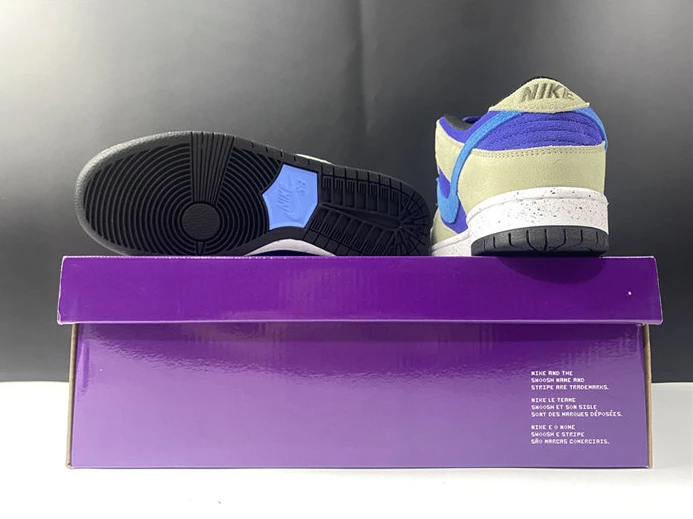 SmartChoice 8590 Nike SB Dunk Low ACG Celadon BQ6817- 2175