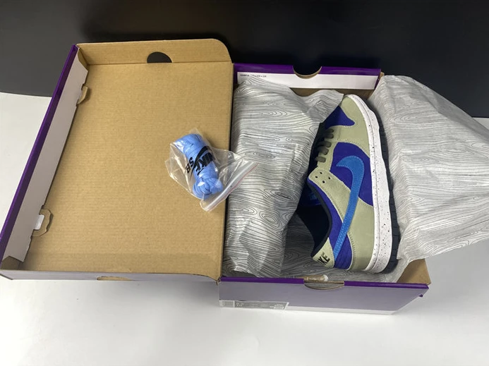 SmartChoice 8590 Nike SB Dunk Low ACG Celadon BQ6817- 2175