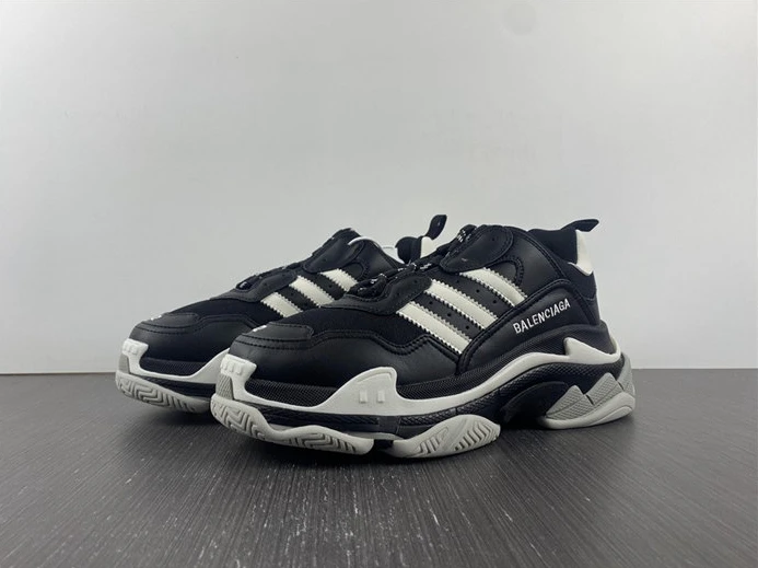 SmartChoice 9247 BLCG TRIPLE S SNEAKER 710021 W3RN3 3391