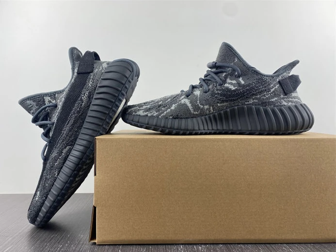 SmartChoice Adidas Yeezy 350 V2 ID4811 2877