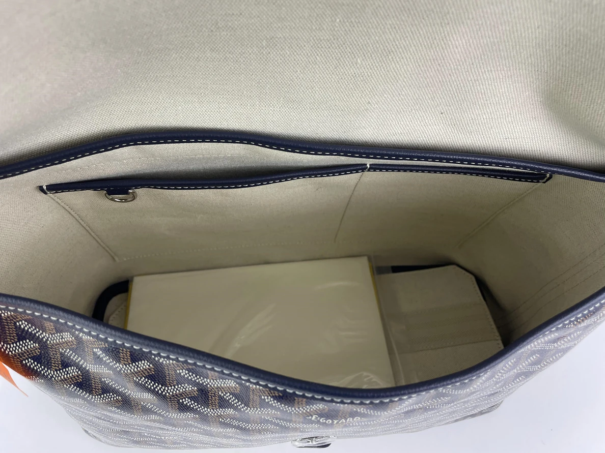 SmartChoice GOYARD Purple Citadin Postal bag ( 35x 26 x 7.5cm) 247