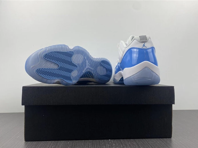 SmartChoice Jordan 11 Retro Low University Blue 528895-106 1064