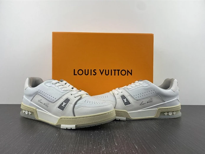 SmartChoice Louis Vuitton 1A9UP6 1520