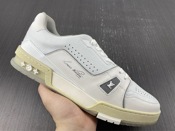 SmartChoice Louis Vuitton 1A9UP6 1520