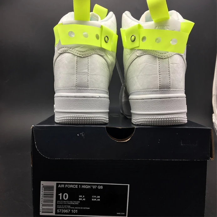 SmartChoice Nike Air Force 1 High Magic Stick VIP 573967-101 2519