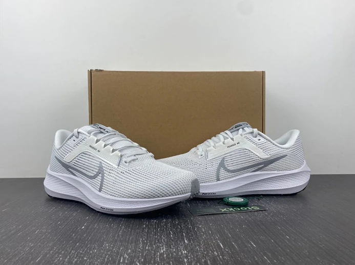 SmartChoice Nike Air Zoom Pegasus 40 White Black Photon Dust DV3853-102 2767