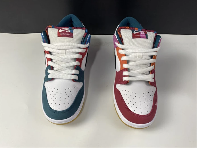 SmartChoice Nike Dunk SB Low Pro QS Parra DH7695-100 2083