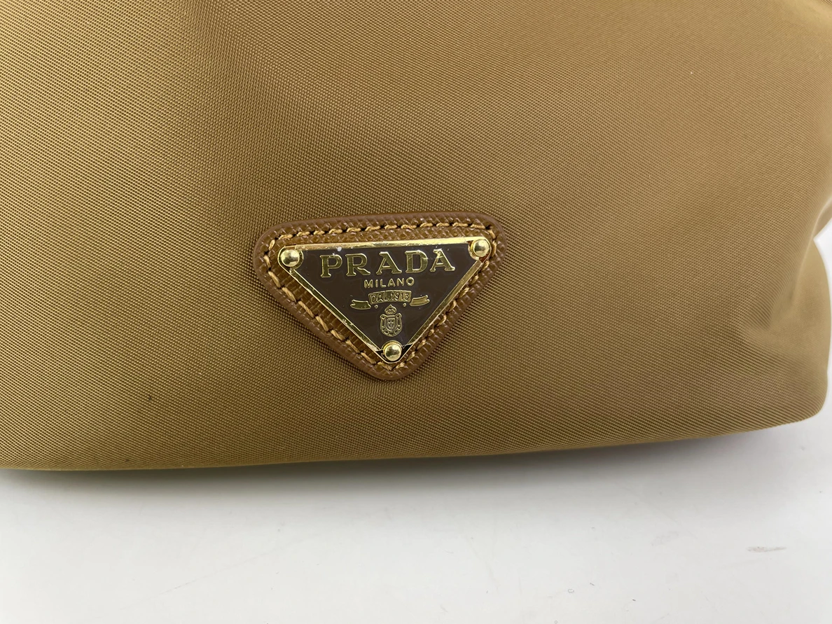 SmartChoice Prada Brown Nylon Bucket bag, 19.5x 15.5 x10 cm 3527
