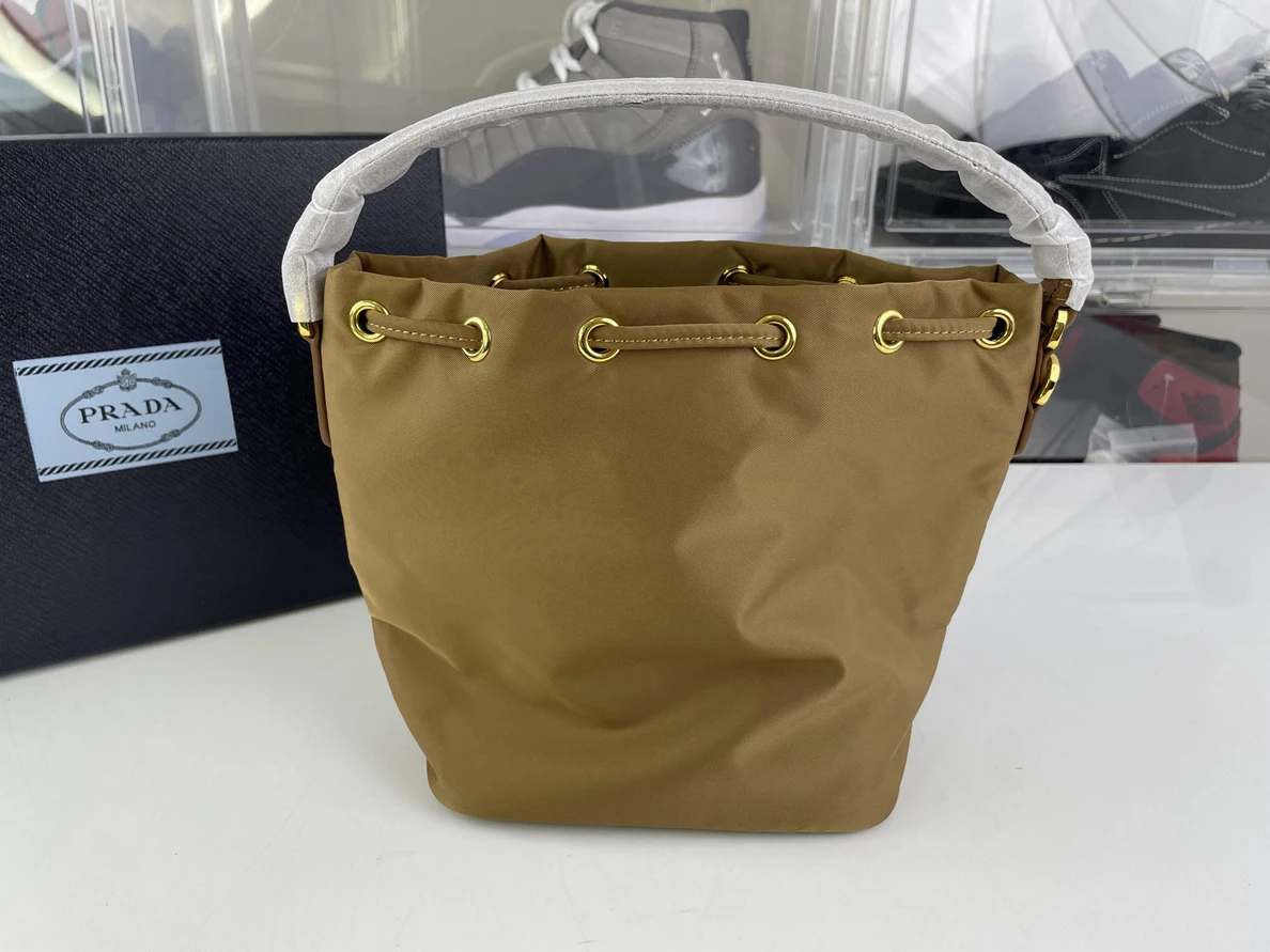 SmartChoice Prada Brown Nylon Bucket bag, 19.5x 15.5 x10 cm 3527