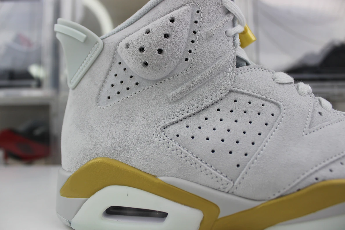 SportInspired 1430 GOAT Air Jordan 6 Craft Paris 978