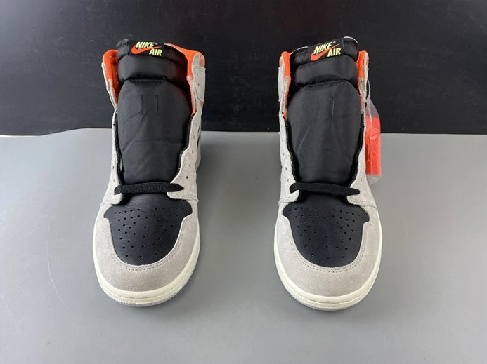SportInspired 211 Jordan1 Retro Neutral Grey Hyper Crimson 555088- 550