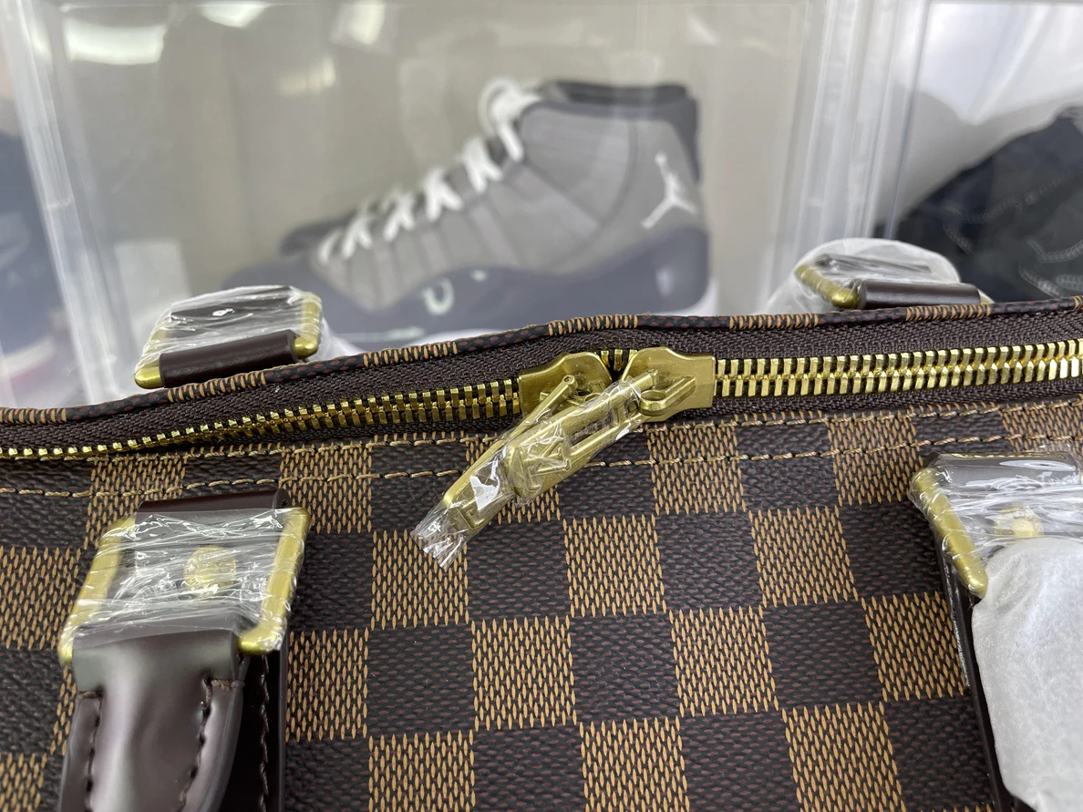 SportInspired 6606 LV Brown Keeall bandouliere Travelling bag, 55 x 31 x24 cm 152