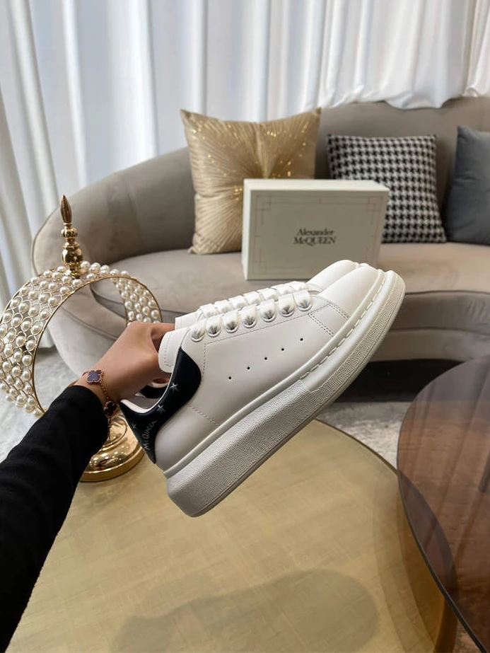 SportInspired 7106 Alexander McQueen Oversized 1337