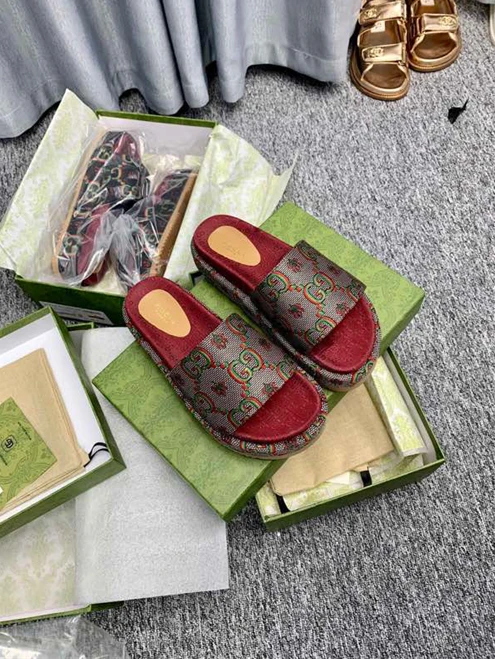 SportInspired 8301 Gucci Slipper 3238