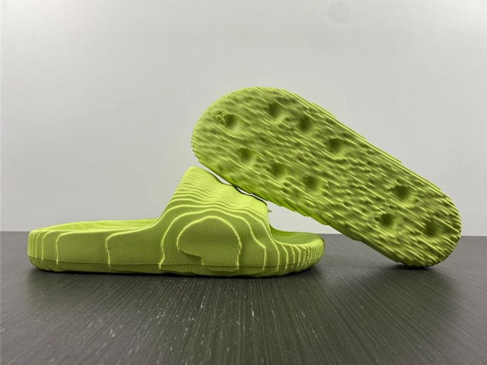 SportInspired 8430 ADIDAS New Colleettion 3047