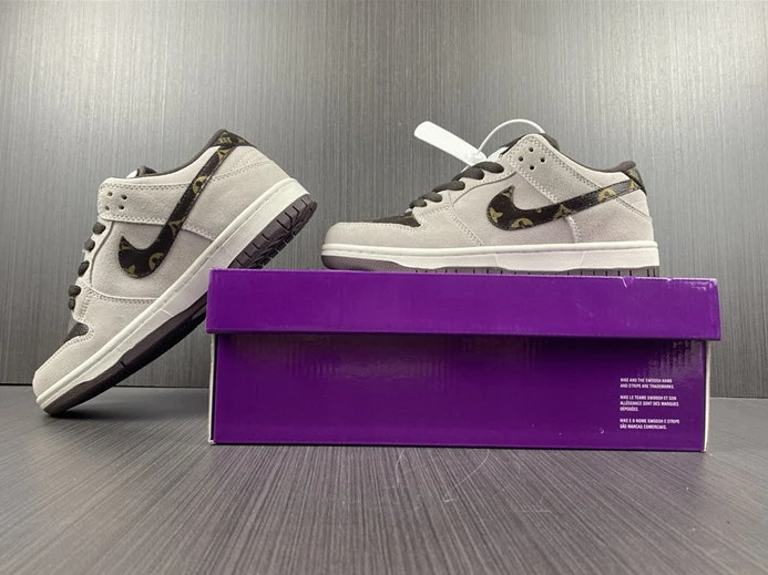 SportInspired 848 Nike SB Dunk Low Loon bQ6817 2066