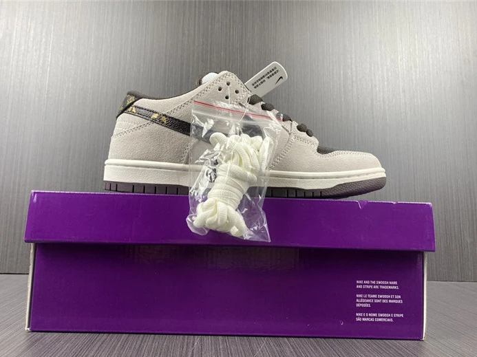 SportInspired 848 Nike SB Dunk Low Loon bQ6817 2066