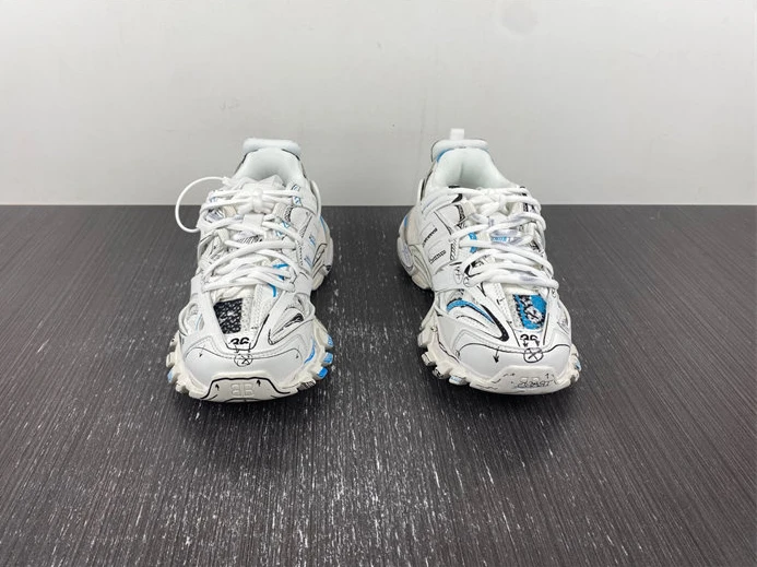 SportInspired Balenciaga Track 542023 W3SRA 9014 3422