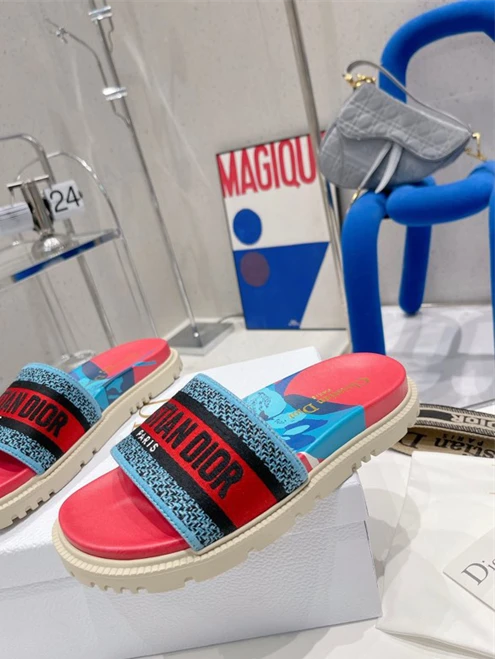 SportInspired Dio Slipper 3292