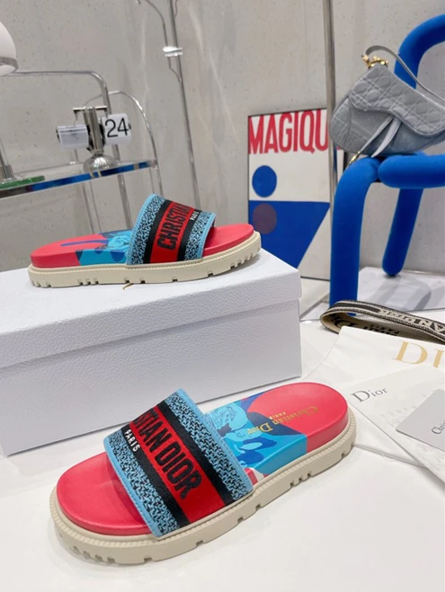 SportInspired Dio Slipper 3292
