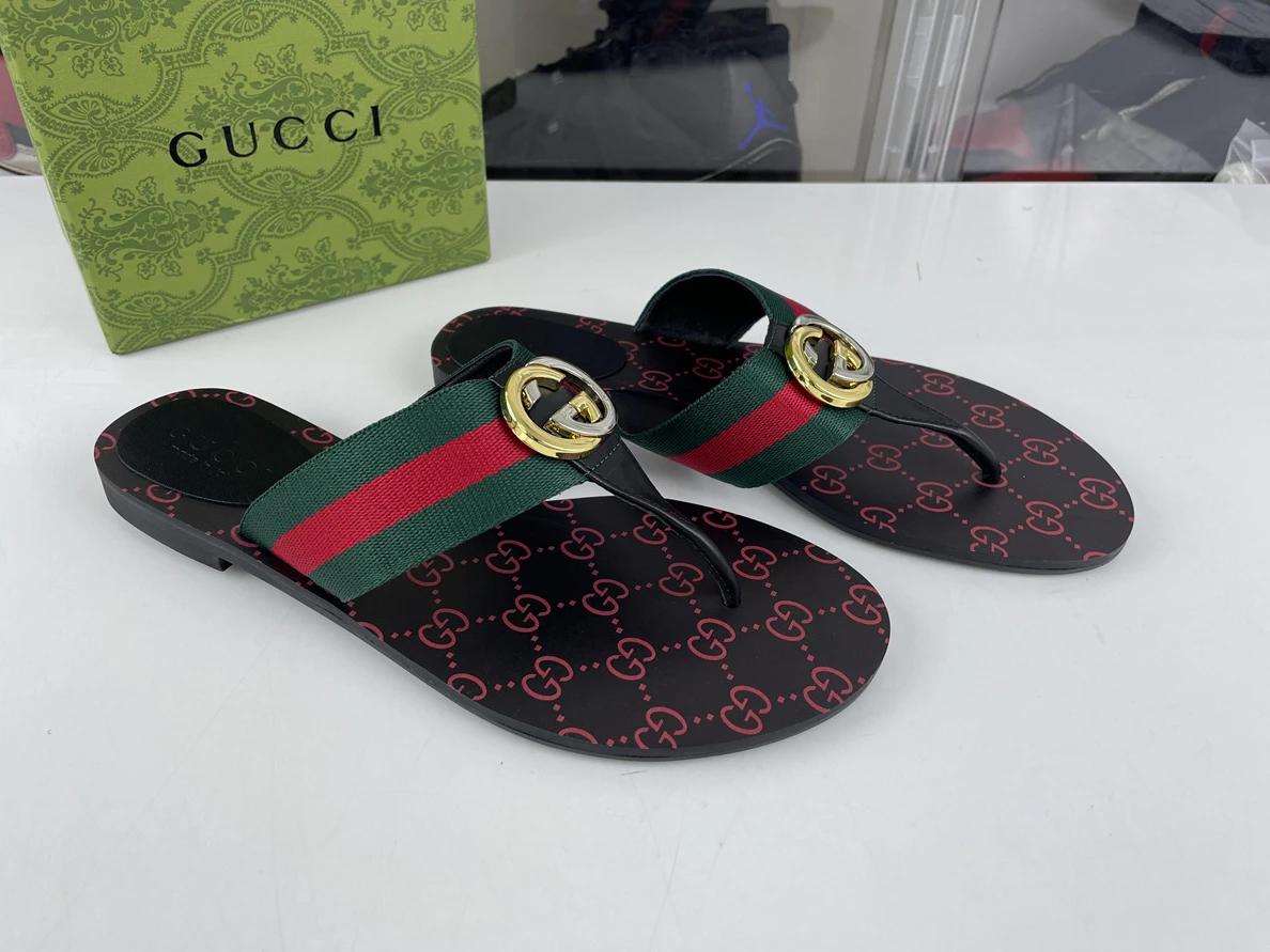 SportInspired GUCCI Red Green slipper for mens and women 85