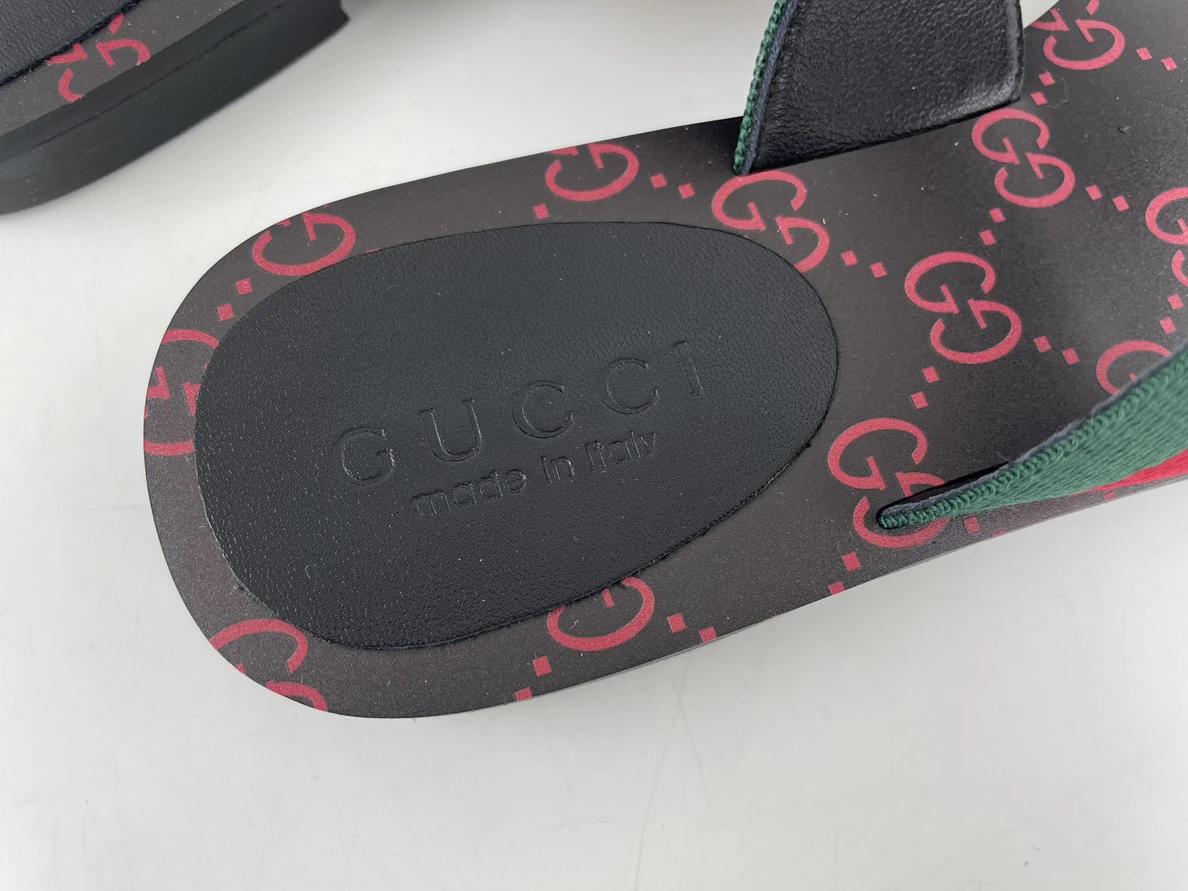 SportInspired GUCCI Red Green slipper for mens and women 85