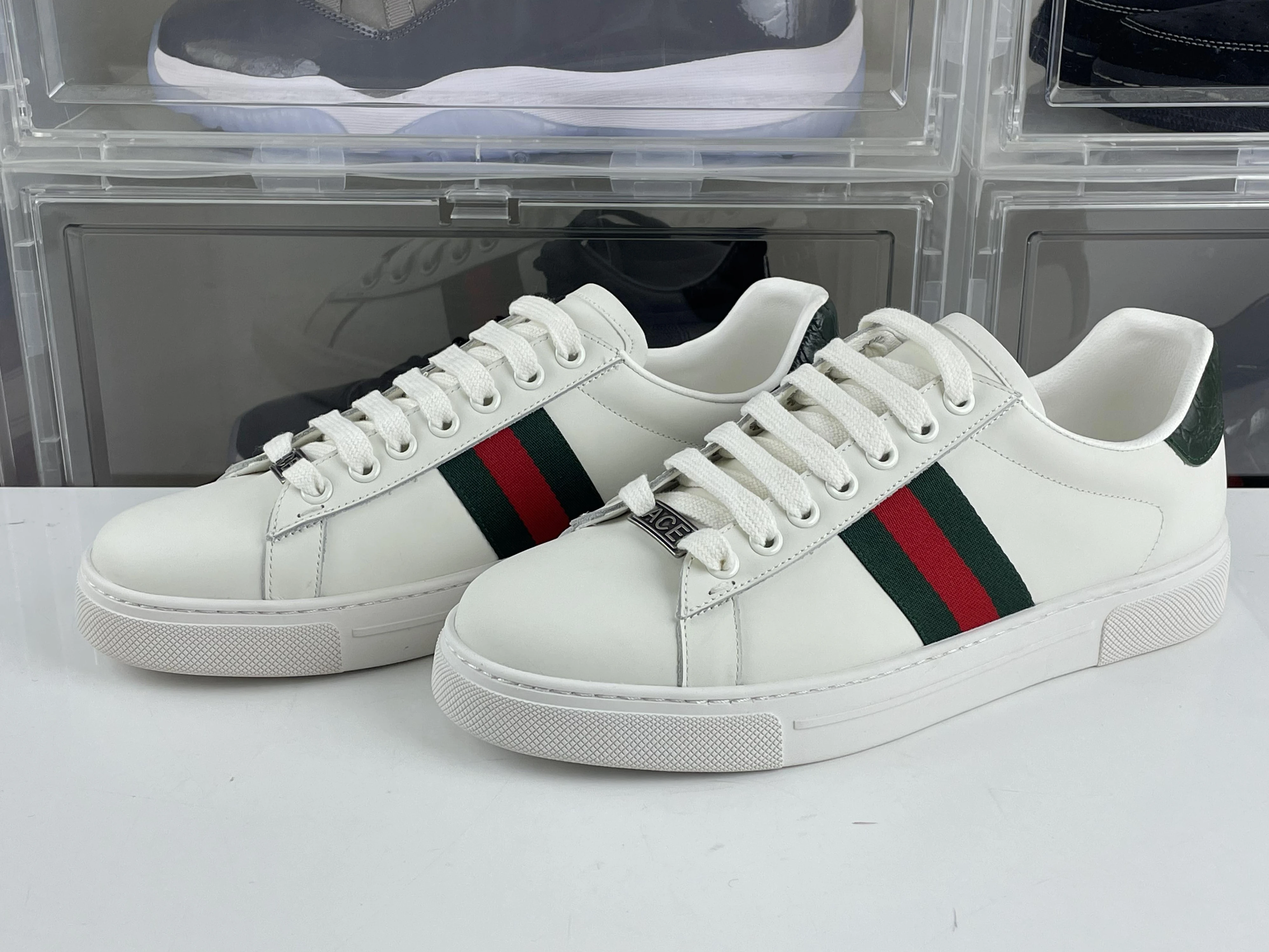 SportInspired GUCCI White ACE casual shoes Green heel leather 86