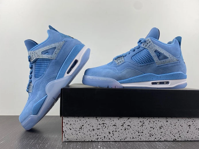 SportInspired Jordan 4 Retro UNC AJ4 1032070 831