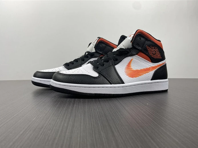 SportInspired Jordan1 Mid Zig Zag DN4929-100 452