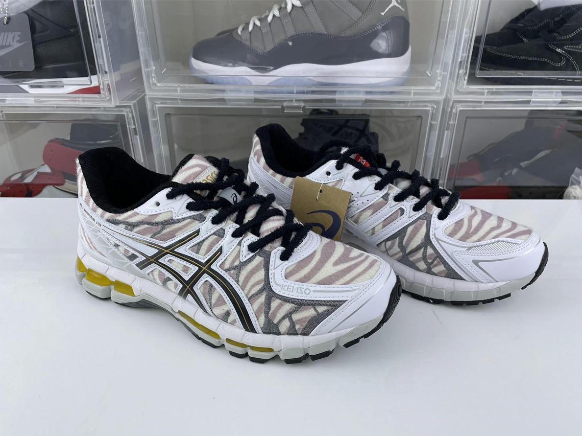 SportInspired KENZO x Asics GEL-KAYANO 20 Grey Black 3553