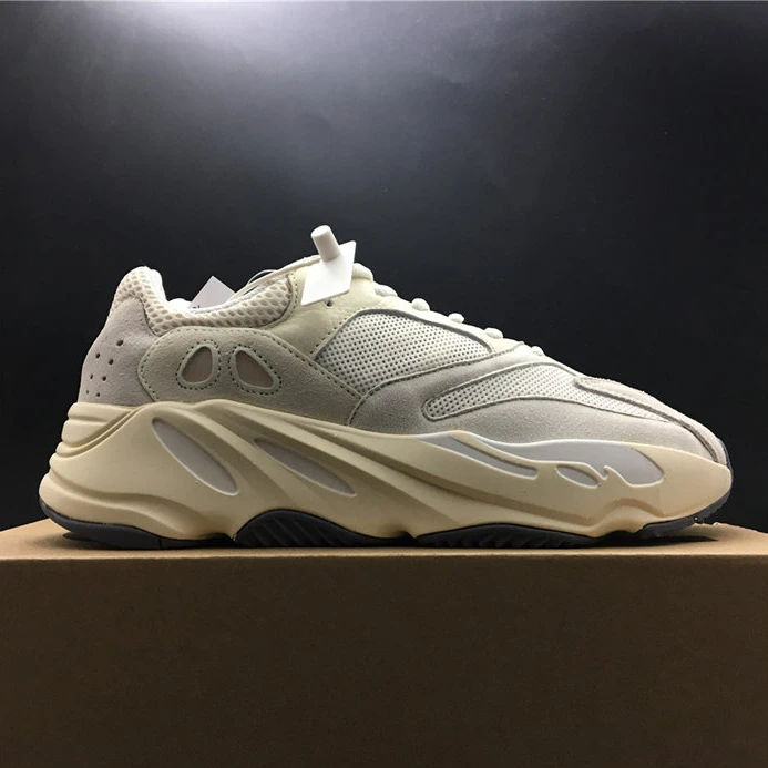 SportInspired adidas Yeezy Boost 700 Analog EG7696 3000