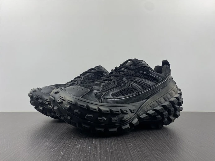 StreetReady 1722 BLCG DEFENDER BLACK  685613 W2RA6 3378
