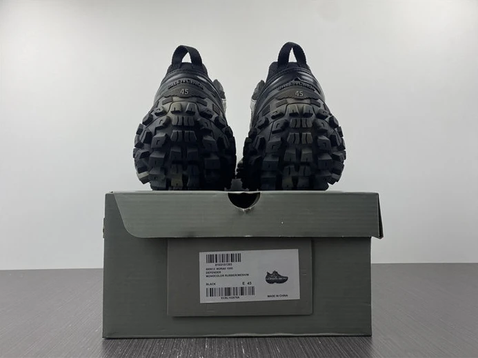 StreetReady 1722 BLCG DEFENDER BLACK  685613 W2RA6 3378