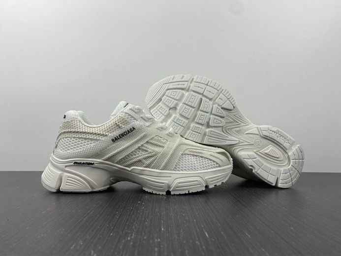 StreetReady 2204 BLCG Phantom White  678869 W2E92 3459