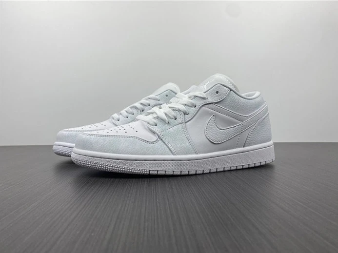 StreetReady 2235 Jordan1 Triple White Tumbled Leather 553558- 697