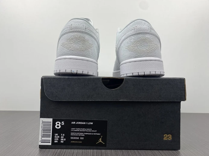 StreetReady 2235 Jordan1 Triple White Tumbled Leather 553558- 697