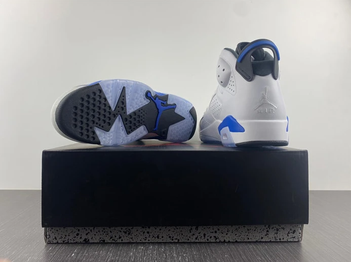 StreetReady 5819 Jordan 6 White blue sn 983