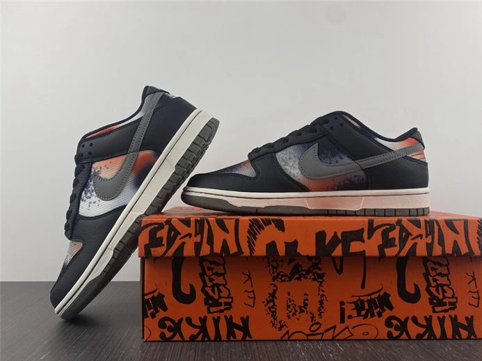 StreetReady 6110 Nike Dunk Low Graffiti Black Red DM0108- 1925