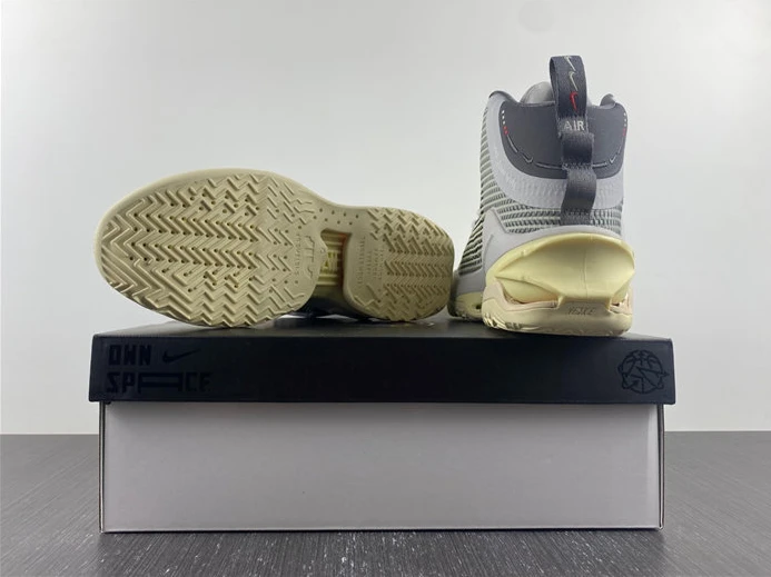StreetReady 7053 Nike Zoom G.T. Jump Grey Sail DC9039- 2776