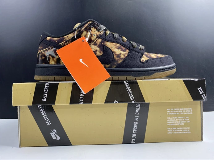 StreetReady 8039 Nike Dunk SB Low Pushead 2 536356- 2198