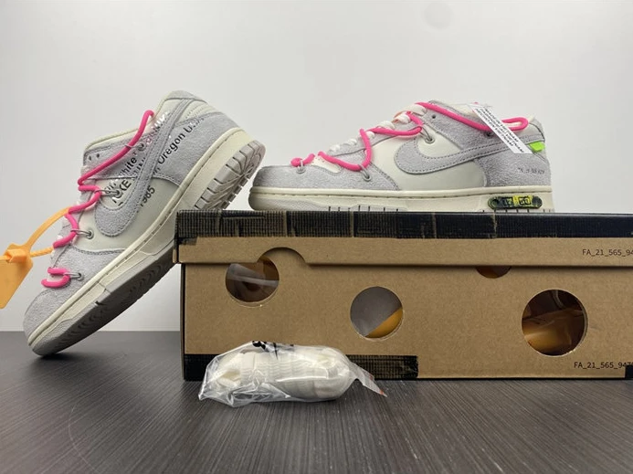 StreetReady 8431 Nike Dunk Low Off-White Lot 17 DJ0950- 2355