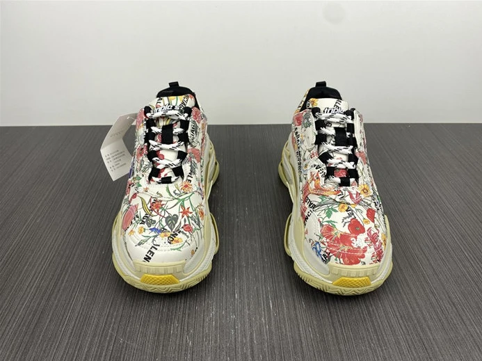 StreetReady Gucci x BLCG The Hacker Project Triple S Flora Print 677195 UL110 8461 3363
