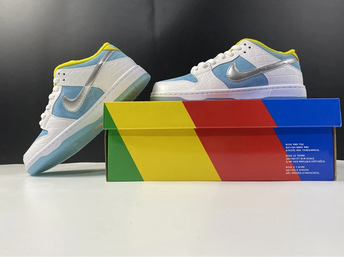StreetReady Nike SB Dunk Low Pro FTC Lagoon Pulse DH7687-400 2085