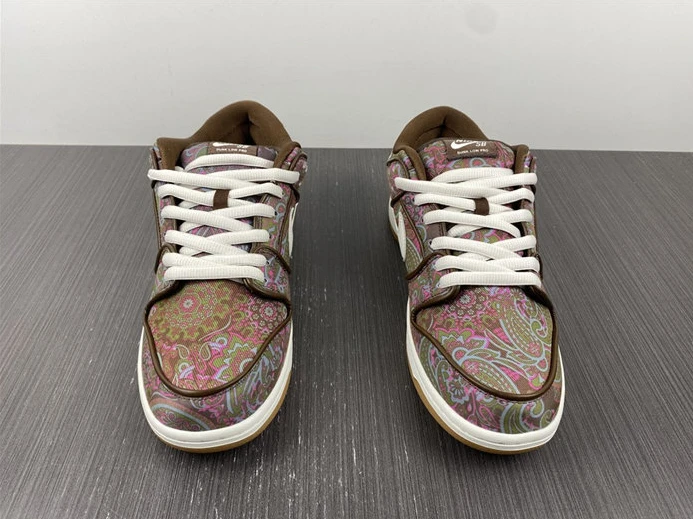 StreetReady Nike SB Dunk Low Pro Paisley Brown DH7534-200 1970